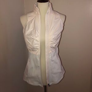 Lululemon NWT Kanto Catch Me Vest